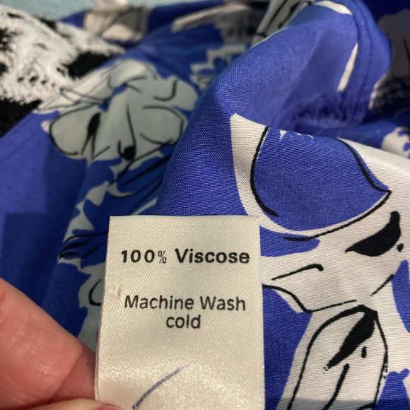 Tramway Paris Floral Tunic top long sleeve asymmetrical hem open back blue white - Picture 8 of 11